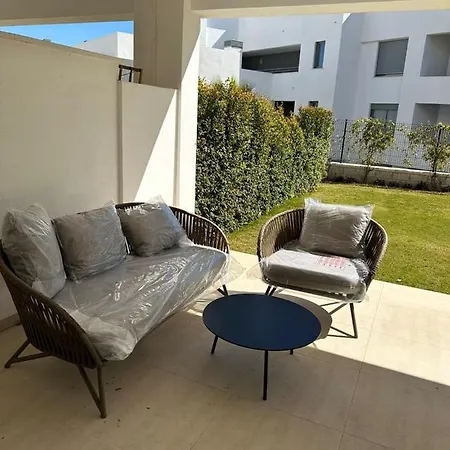 Vanian Gardens -stella Apartament *