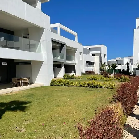 Vanian Gardens -stella Apartament