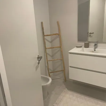 Vanian Gardens -stella 公寓 埃斯特波纳